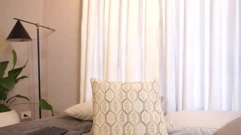 Snapshot of lili_cox chatting on 03-02-26, 12:34 Lili online show from 03-02-26, 12:34