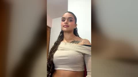 Snapshot of lili_evanss chatting on 07-02-26, 10:05 lili_evanss online show from 07-02-26, 10:05