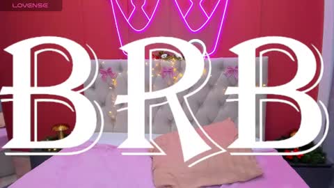 Snapshot of lili_flowerr chatting on 01-09-25, 12:41 Lilli follow me kiss online show from 01-09-25, 12:41