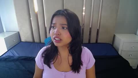 liliana online show from 02-26-26, 01:59