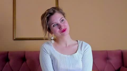 Snapshot of lilianadaniels chatting on 04-29-26, 01:32 Lilian online show from 04-29-26, 01:32