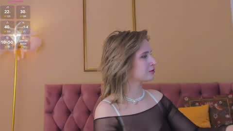 Snapshot of lilianadaniels chatting on 05-21-26, 01:56 Lilian online show from 05-21-26, 01:56