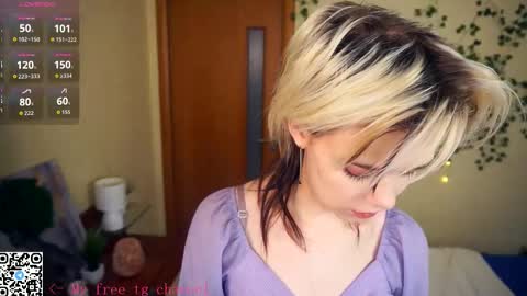 Snapshot of liliandaniels chatting on 11-16-25, 07:14 Lilian online show from 11-16-25, 07:14