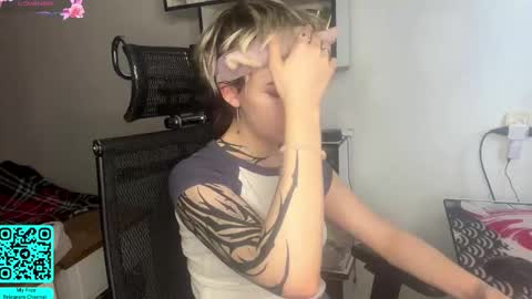 Lilian online show from 02-15-26, 07:05