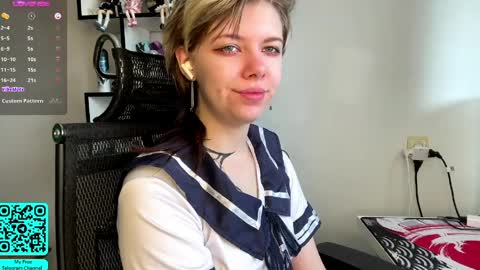 Lilian online show from 04-01-26, 07:09