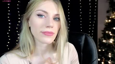 Snapshot of lilianna_wilde chatting on 01-04-25, 03:49 Anna online show from 01-04-25, 03:49