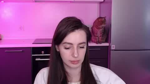 Snapshot of liliatlu chatting on 06-18-26, 01:17 Lilu online show from 06-18-26, 01:17