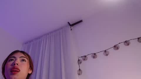 Snapshot of lilicum301 chatting on 02-20-25, 07:52 your love online show from 02-20-25, 07:52