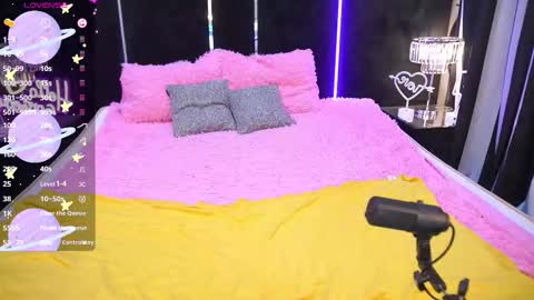 lilielfie online show from 09-16-25, 01:12