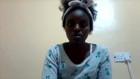 liligal online show from 06-02-26, 07:16