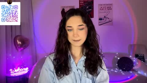 Lina online show from 05-25-26, 10:27