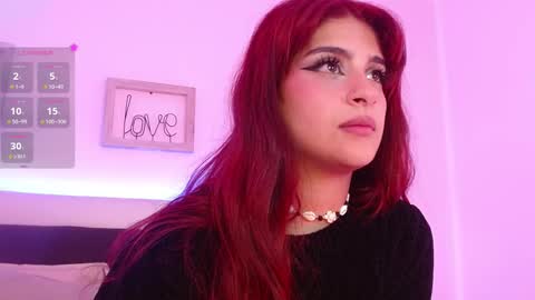 Lilith Savett online show from 02-19-25, 06:54