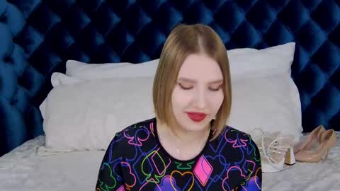 LiliLinn online show from 02-22-25, 12:29