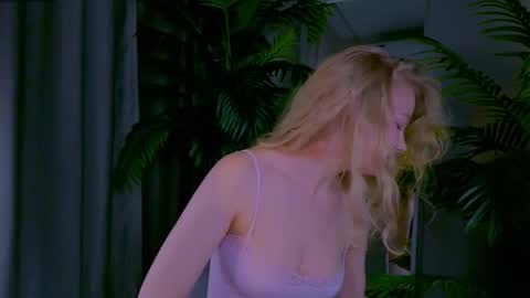 lililok101 online show from 03-18-26, 03:20