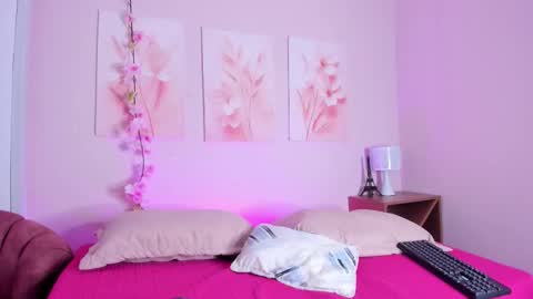 lilirousee online show from 03-01-26, 02:02