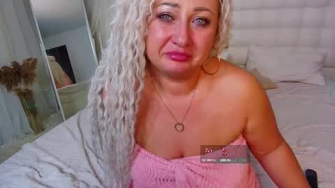 Snapshot of lilit_1love chatting on 09-12-25, 05:18 Lilit online show from 09-12-25, 05:18