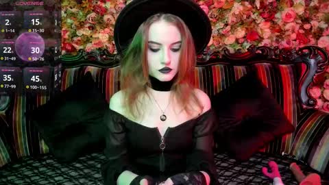 lilit_el_ online show from 12-19-25, 07:59