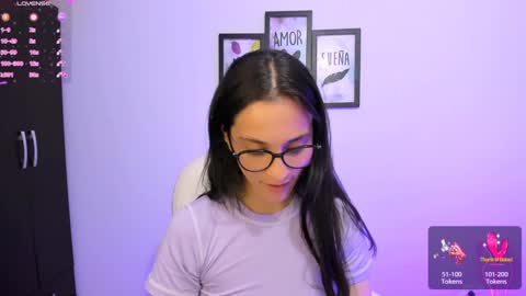 Snapshot of lilith01_ chatting on 01-31-25, 11:13 Leidy online show from 01-31-25, 11:13