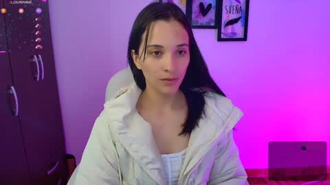 Snapshot of lilith01_ chatting on 02-18-25, 11:00 Leidy online show from 02-18-25, 11:00