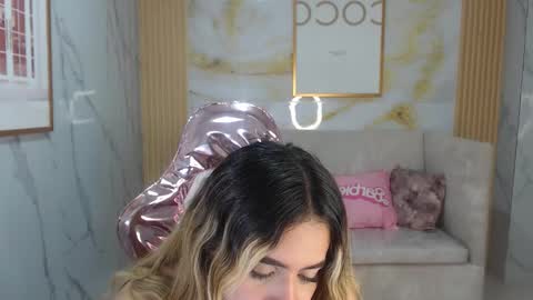 Snapshot of lilith4_s chatting on 09-27-25, 08:30 Lilith online show from 09-27-25, 08:30