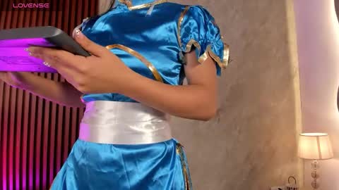 Lilith Rosse online show from 10-19-25, 12:50