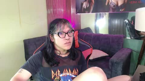 Snapshot of lilith_ayanami chatting on 05-04-26, 11:28 lilith online show from 05-04-26, 11:28