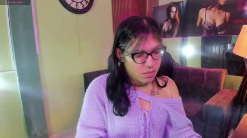 Snapshot of lilith_ayanami chatting on 05-26-26, 12:01 lilith online show from 05-26-26, 12:01