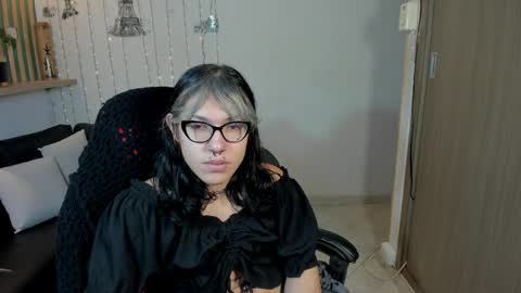 Snapshot of lilith_ayanami chatting on 05-30-26, 11:51 lilith online show from 05-30-26, 11:51
