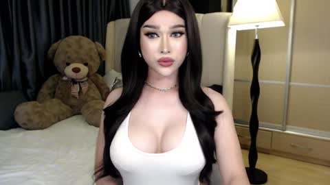 QUEEN LILITH BORBON online show from 02-01-25, 05:28