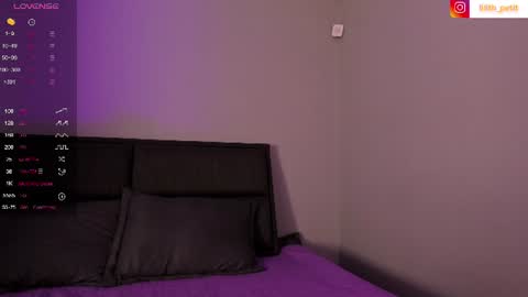 Snapshot of lilith_petit_ chatting on 06-17-26, 12:40 Lili petit online show from 06-17-26, 12:40