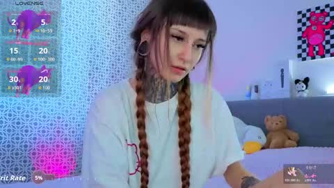 lilith_poison online show from 04-11-26, 06:29