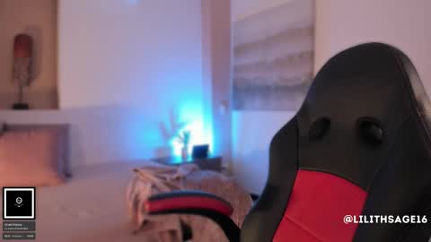 lilith_sage_ online show from 12-17-25, 12:11