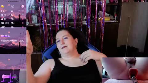 Snapshot of lilith_samedy chatting on 02-11-26, 08:52 Lilith Shumerian online show from 02-11-26, 08:52