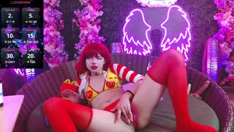 LILITH 200 LIKES   Thursday Clown Costume M online show from 01-24-25, 04:37