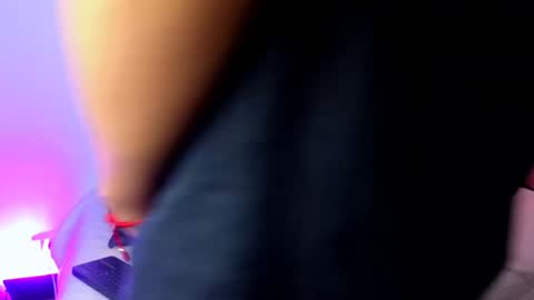    online show from 12-09-24, 09:37