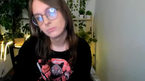 Snapshot of lilithiscute chatting on 10-01-25, 10:05 lilithiscute online show from 10-01-25, 10:05