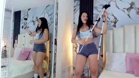 Lilith  online show from 11-25-25, 06:35