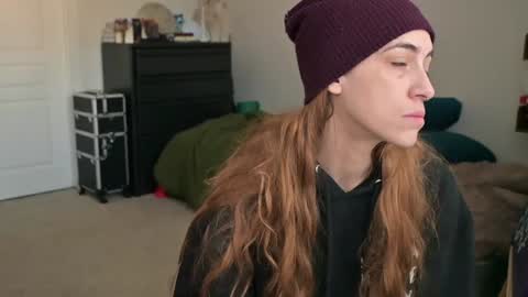 Snapshot of lilithoftrees chatting on 12-09-24, 04:05 L online show from 12-09-24, 04:05