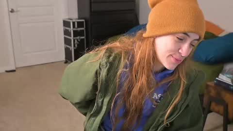 Snapshot of lilithoftrees chatting on 12-28-24, 02:21 L online show from 12-28-24, 02:21