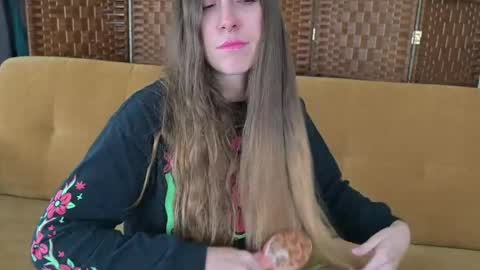 L online show from 04-06-26, 05:25