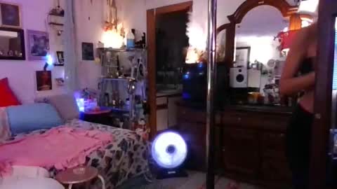 Lilithohfish online show from 01-17-26, 10:13