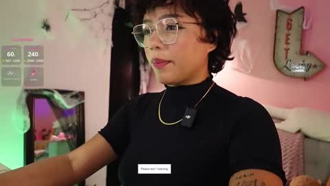 lilithrose_2 online show from 10-29-25, 05:10