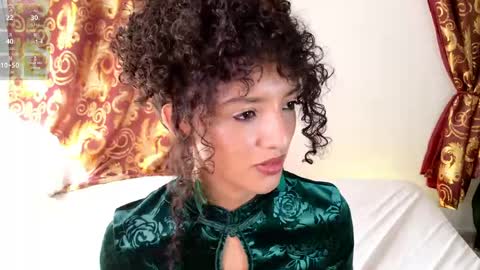Snapshot of lilithsteinberg chatting on 05-24-26, 04:34 jessi 3 online show from 05-24-26, 04:34