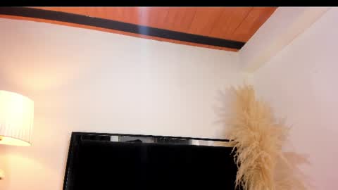 Snapshot of lilithteeen chatting on 07-07-26, 12:35 Lilith online show from 07-07-26, 12:35