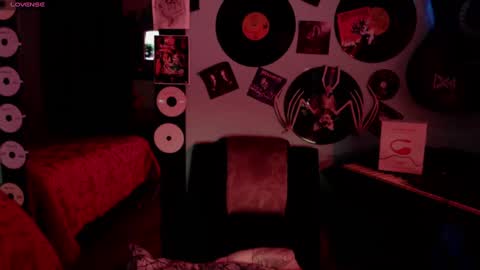 Call me Lilith online show from 10-12-25, 06:40