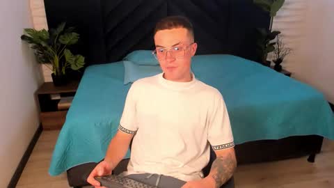 Lil James online show from 11-02-25, 07:49