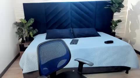 Snapshot of liljames_ chatting on 01-16-26, 07:51 Lil James online show from 01-16-26, 07:51