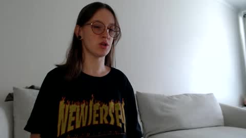 Jay  please help me reach 50 thumbs up online show from 11-09-25, 05:55