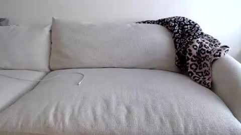 Jay  please help me reach 50 thumbs up online show from 12-22-25, 07:00