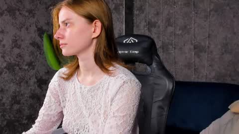 Lilli online show from 06-30-26, 09:10